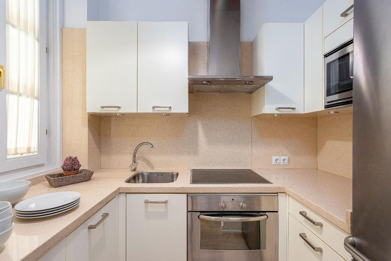 Genteel Home Plaza Nueva Sevilla Dış mekan fotoğraf