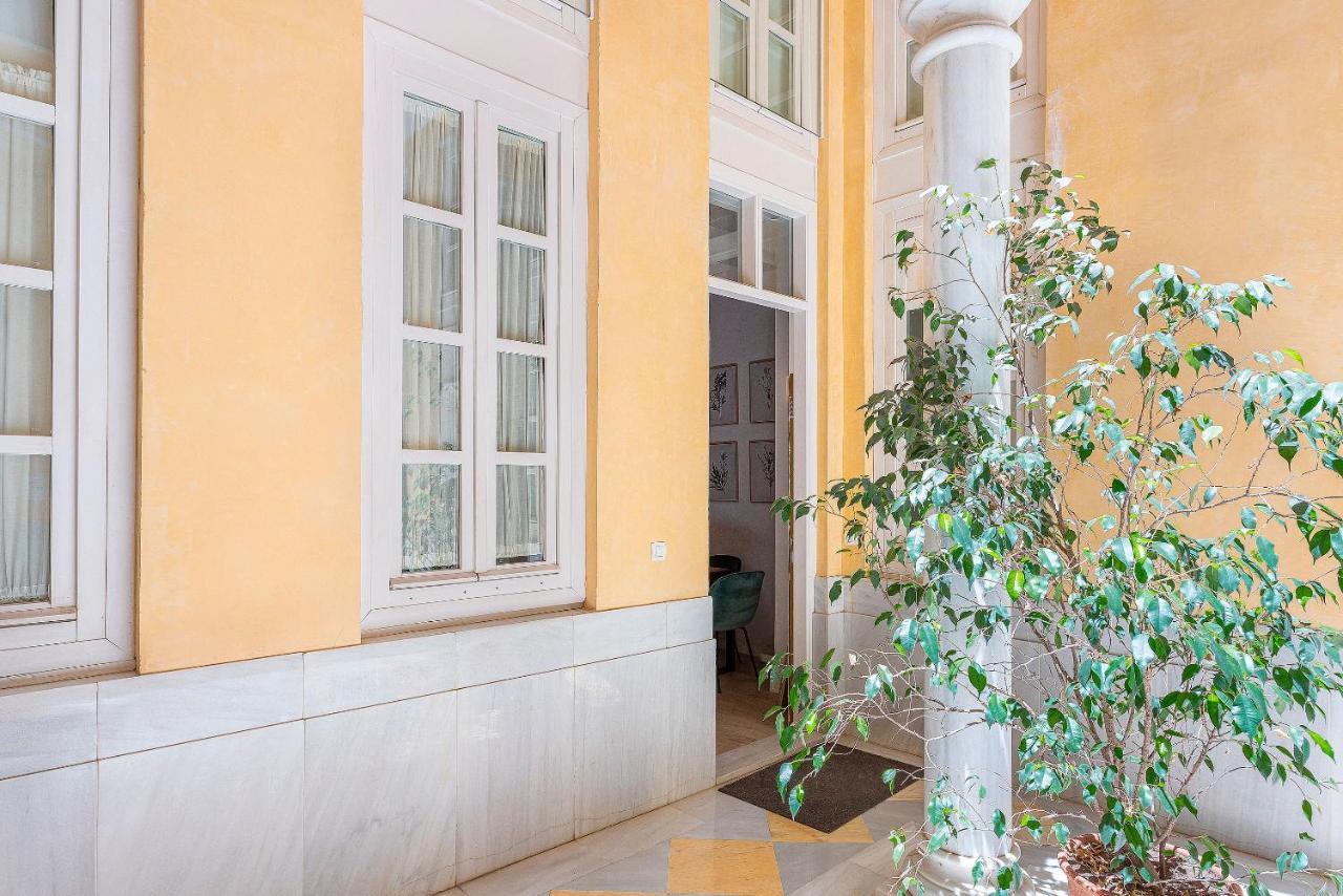 Genteel Home Plaza Nueva Sevilla Dış mekan fotoğraf